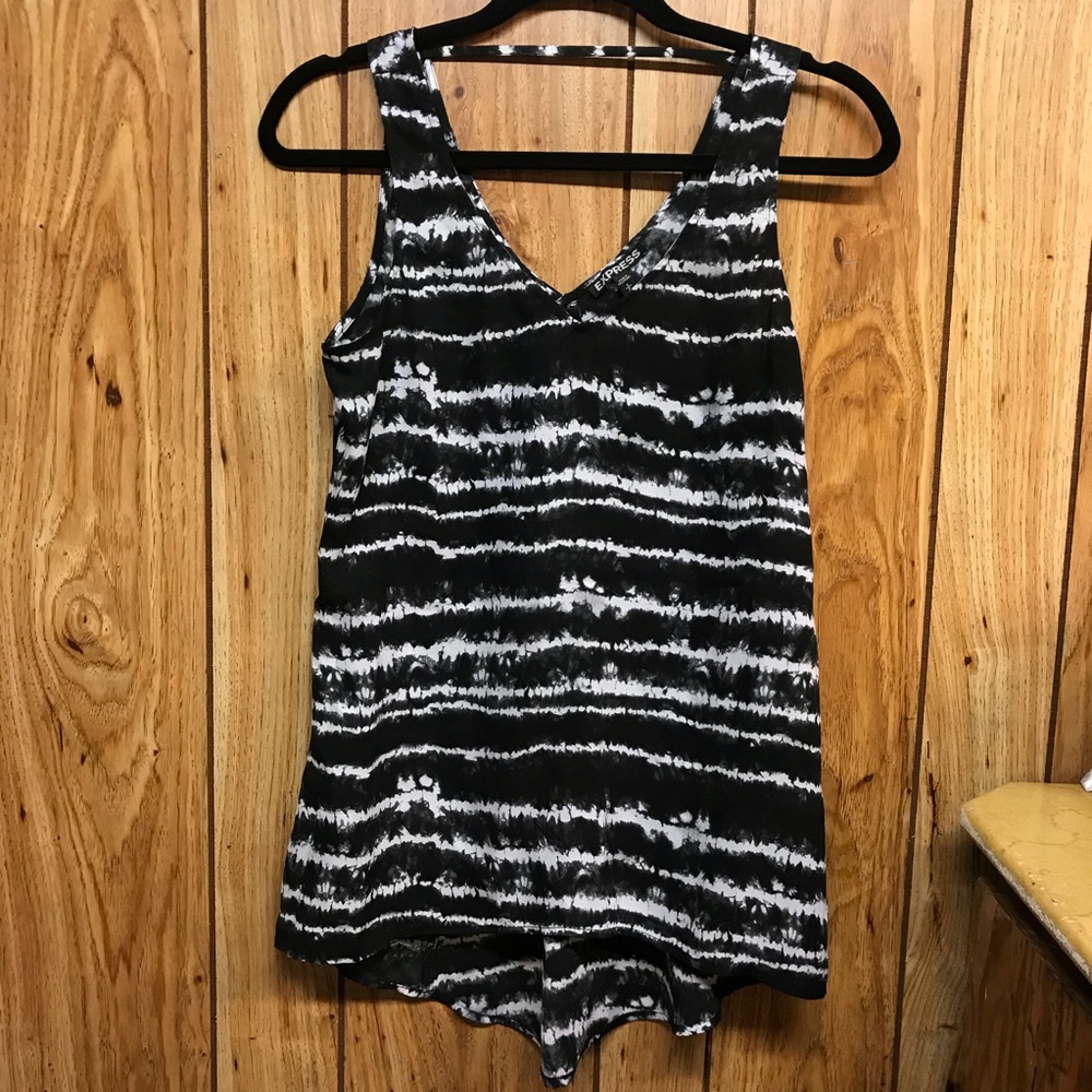 Black and White Striped Tye Dye V Neck Tank